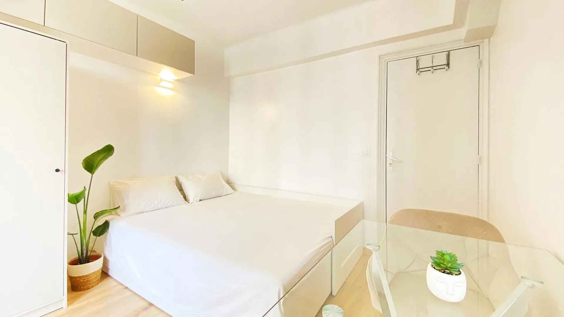 Cosy And Lovely Flat Close To Montparnasse 파리
